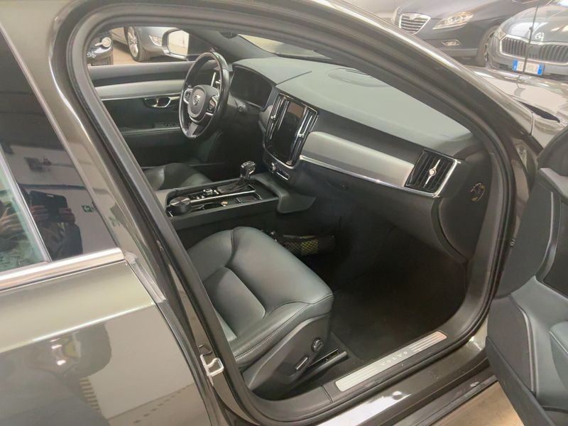 Volvo V90 2.0 D3 Momentum Business Pro 2020 – снимка 16