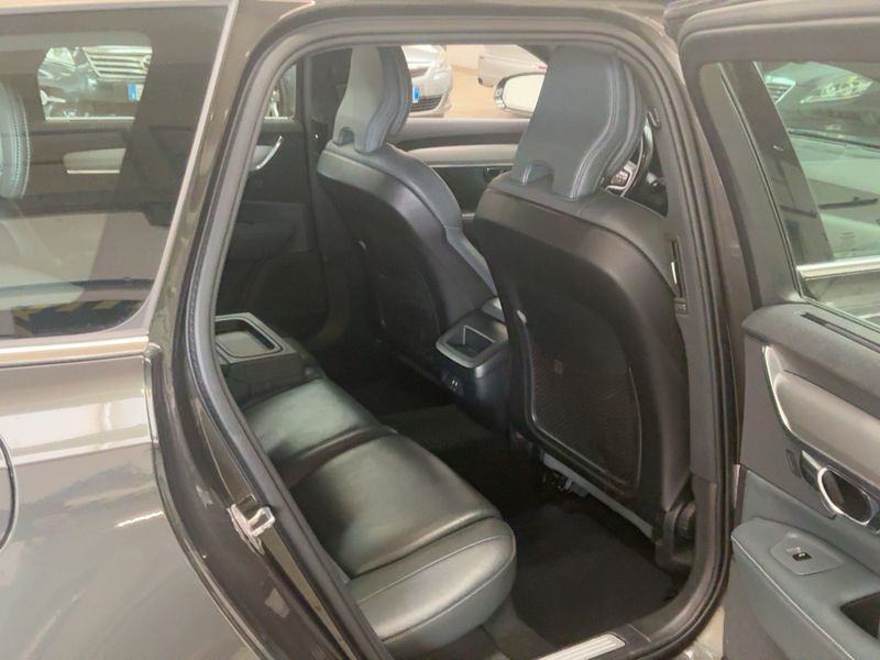 Volvo V90 2.0 D3 Momentum Business Pro 2020 – снимка 19