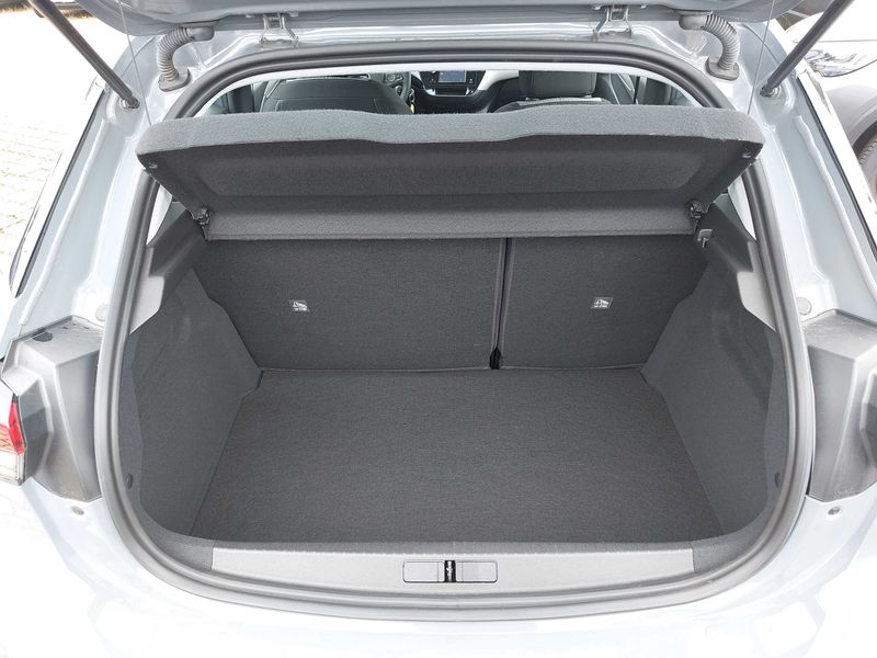 Opel Corsa 1.2 2023 – снимка 9