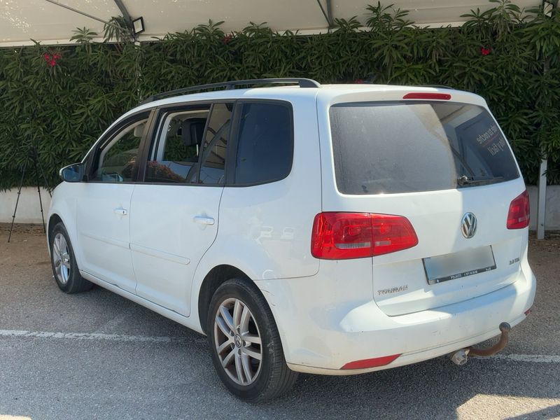 Volkswagen Touran 2.0 TDI Advance 2014 – снимка 6