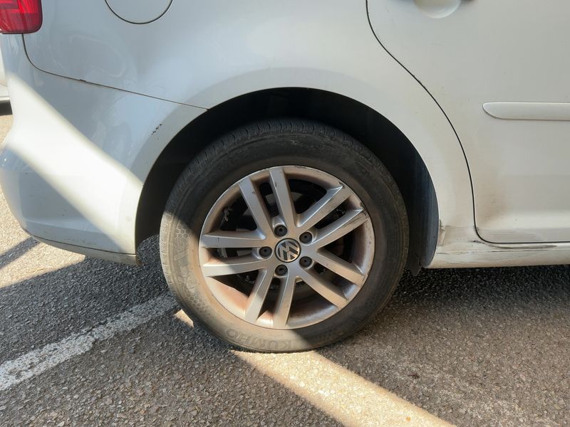 Volkswagen Touran 2.0 TDI Advance 2014 – снимка 9