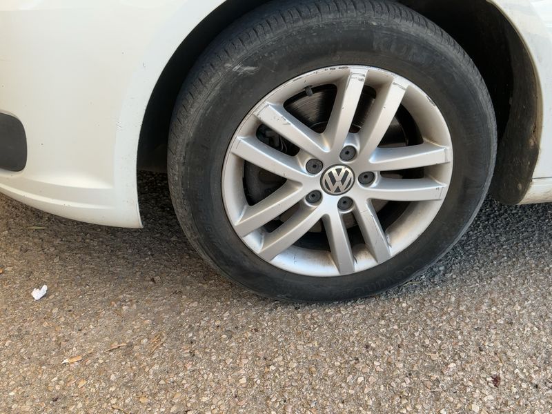 Volkswagen Touran 2.0 TDI Advance 2014 – снимка 3