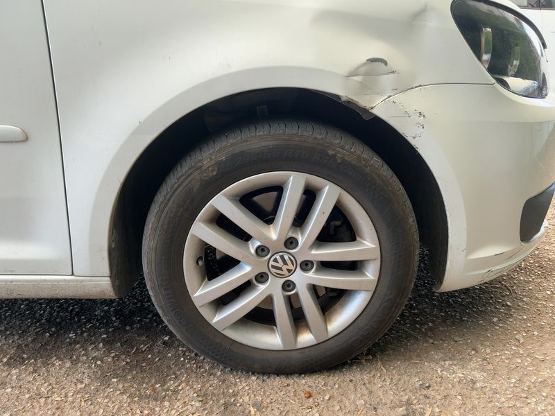 Volkswagen Touran 2.0 TDI Advance 2014 – снимка 11