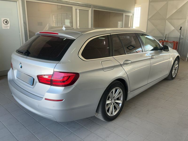 BMW 5er 520d 2011 – снимка 8