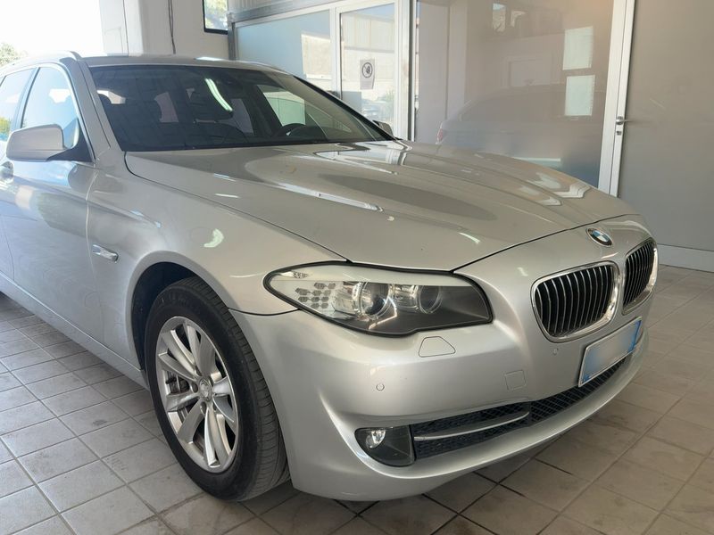 BMW 5er 520d 2011 – снимка 12