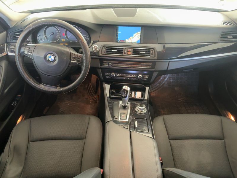 BMW 5er 520d 2011 – снимка 12