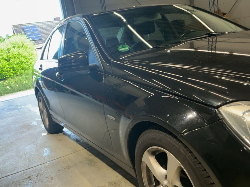 Mercedes-Benz C-Klasse C 200 CGI BlueEfficiency Classic 2011 – снимка 12