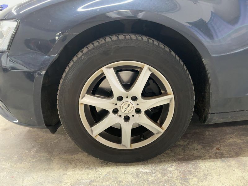 Audi A4 2.0 TDI quattro Ambiente 2015 – снимка 3