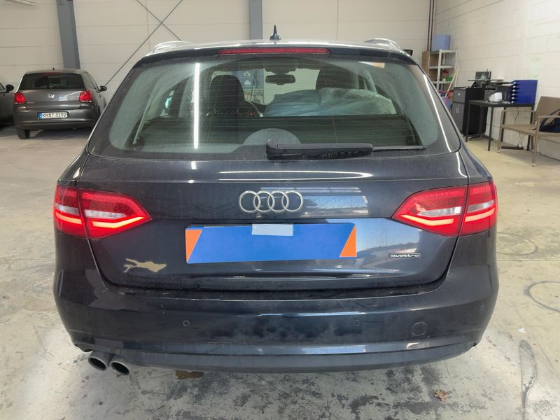 Audi A4 2.0 TDI quattro Ambiente 2015 – снимка 7