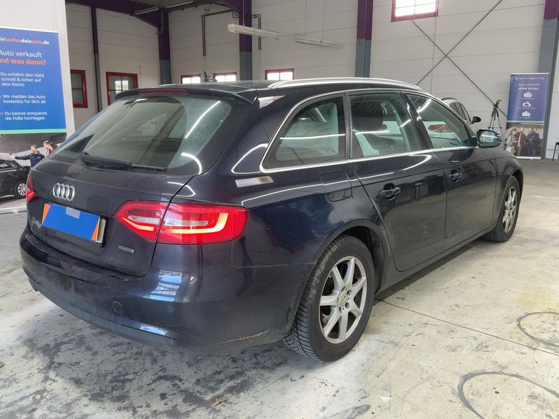 Audi A4 2.0 TDI quattro Ambiente 2015 – снимка 8