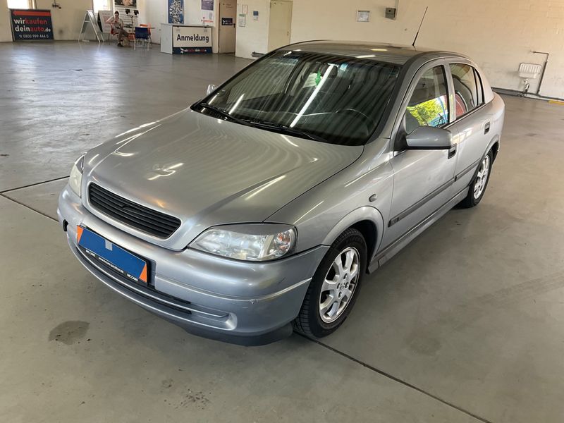 Opel Astra 1.6 Selection Comfort 2001 – снимка 1
