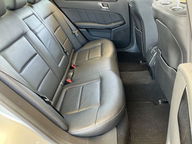Mercedes-Benz E-Klasse E 250 CGI BlueEfficiency Avantgarde 2009 – снимка 19