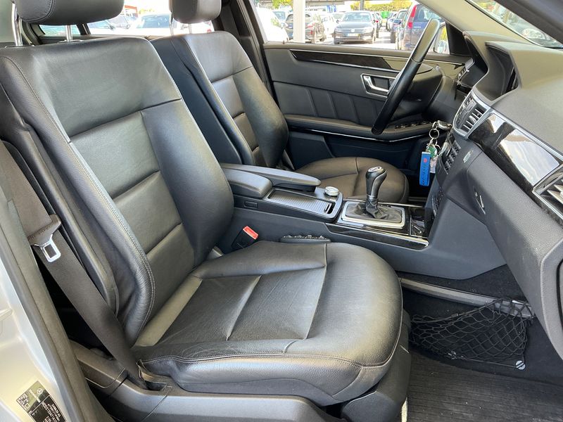 Mercedes-Benz E-Klasse E 250 CGI BlueEfficiency Avantgarde 2009 – снимка 16