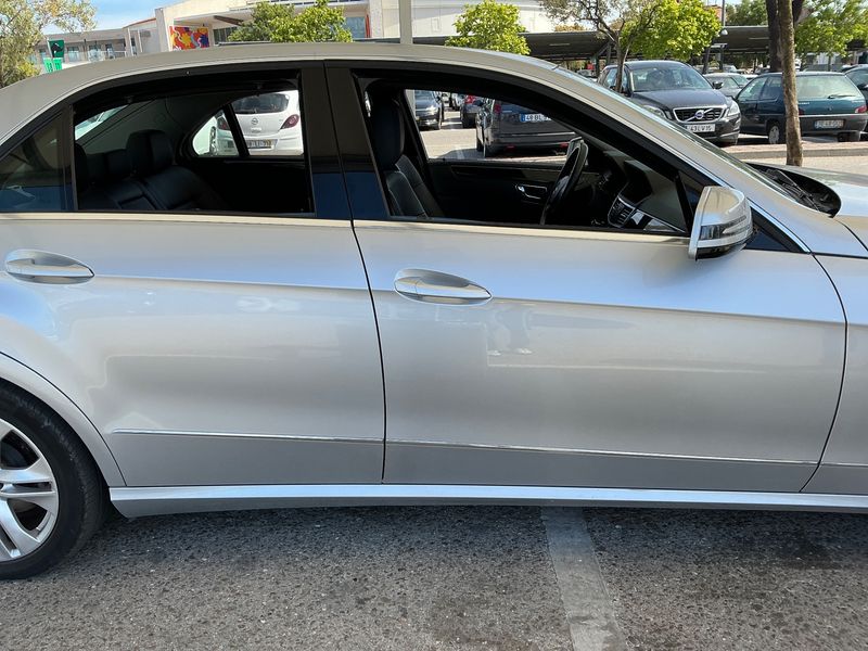 Mercedes-Benz E-Klasse E 250 CGI BlueEfficiency Avantgarde 2009 – снимка 10