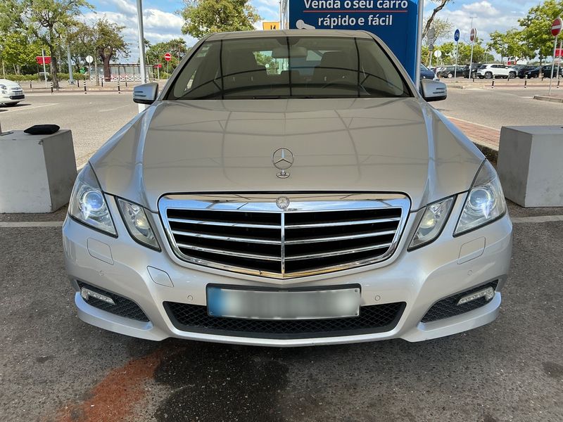 Mercedes-Benz E-Klasse E 250 CGI BlueEfficiency Avantgarde 2009 – снимка 14