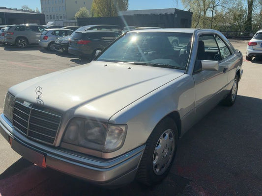 Mercedes-Benz E-Klasse 220 CE 1994 – снимка 1