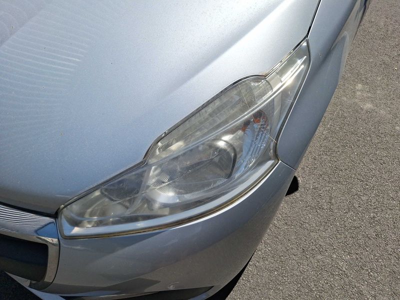 Peugeot 208 1.6 Blue-HDi Affaire Premium Pack 2017 – снимка 63