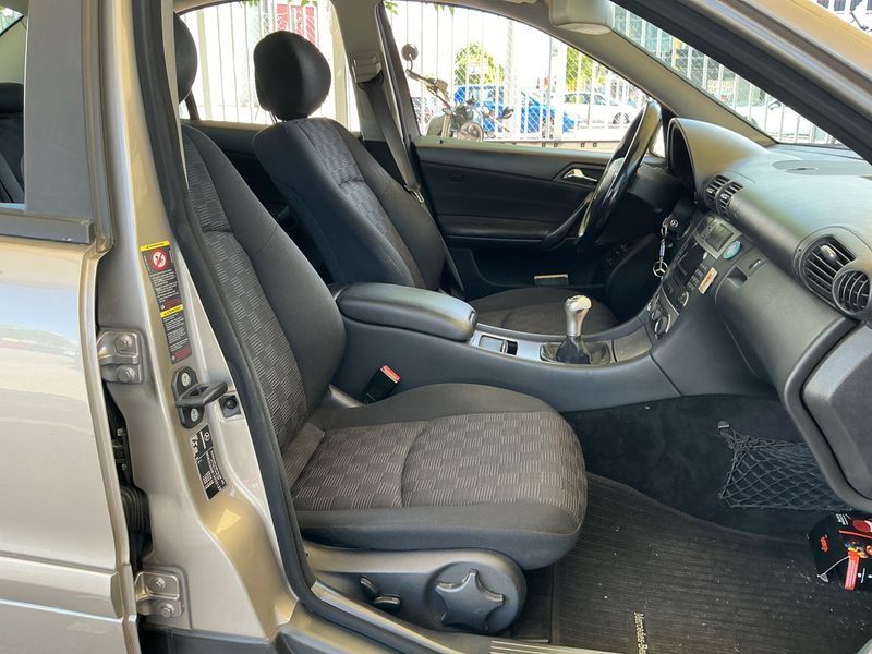 Mercedes-Benz C-Klasse C 220 CDI Sport Edition Classic 2006 – снимка 3