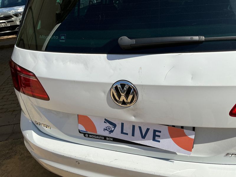 Volkswagen Golf VII Sportsvan 2.0 TDI Advance BlueMotion Tech 2017 – снимка 35