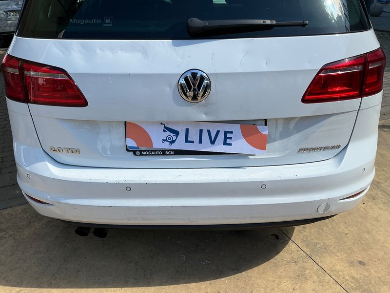 Volkswagen Golf VII Sportsvan 2.0 TDI Advance BlueMotion Tech 2017 – снимка 33