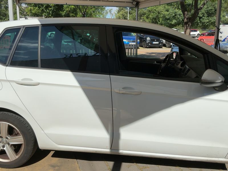 Volkswagen Golf VII Sportsvan 2.0 TDI Advance BlueMotion Tech 2017 – снимка 10