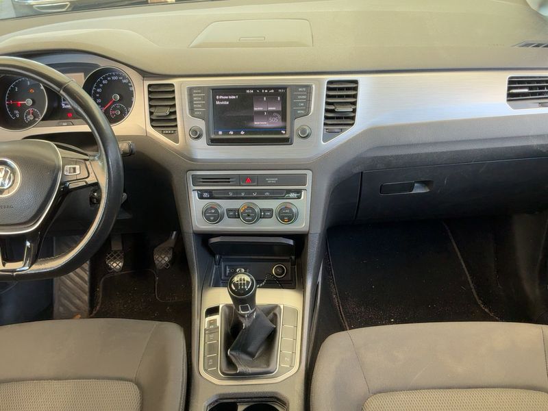 Volkswagen Golf VII Sportsvan 2.0 TDI Advance BlueMotion Tech 2017 – снимка 17