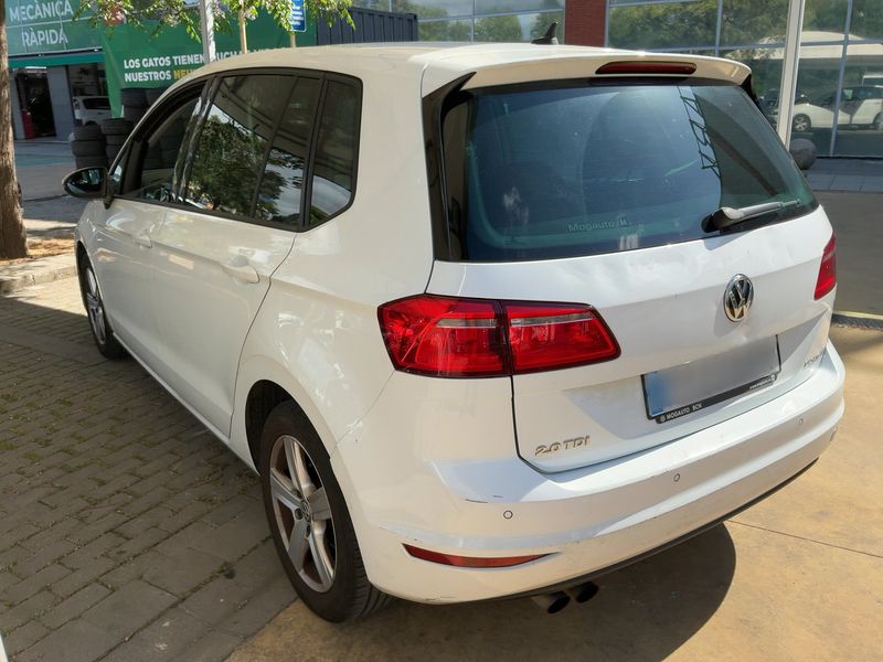 Volkswagen Golf VII Sportsvan 2.0 TDI Advance BlueMotion Tech 2017 – снимка 6