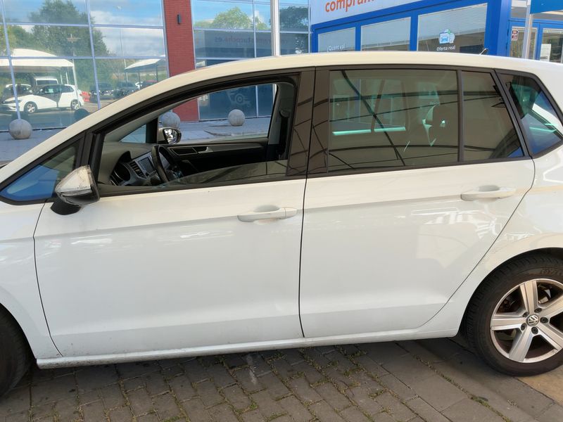 Volkswagen Golf VII Sportsvan 2.0 TDI Advance BlueMotion Tech 2017 – снимка 4