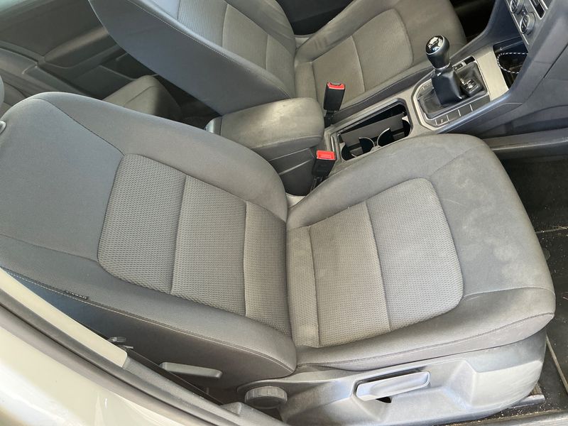 Volkswagen Golf VII Sportsvan 2.0 TDI Advance BlueMotion Tech 2017 – снимка 25