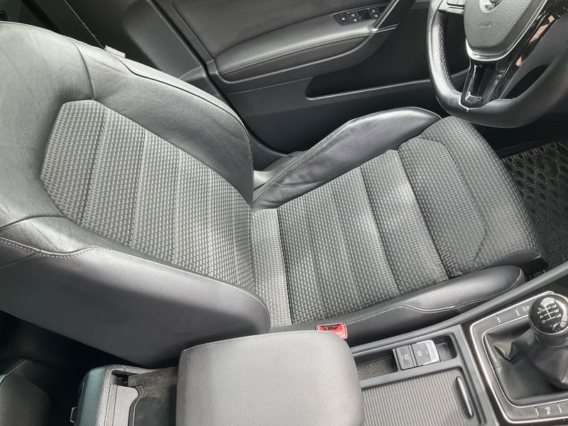 Volkswagen Golf VII 2.0 TDI Highline BlueMotion Tech 2014 – снимка 23