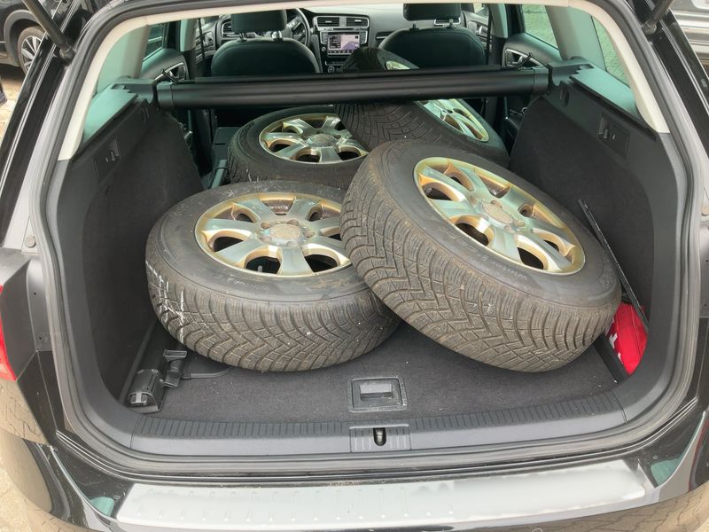 Volkswagen Golf VII 2.0 TDI Highline BlueMotion Tech 2014 – снимка 16