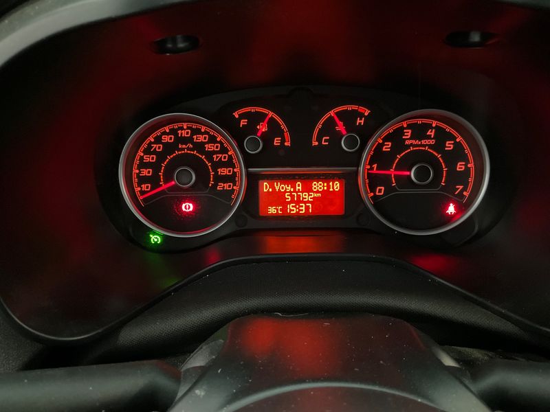 Fiat Doblo 1.6 JTDM Pro Lounge Fourgon 2021 – снимка 18