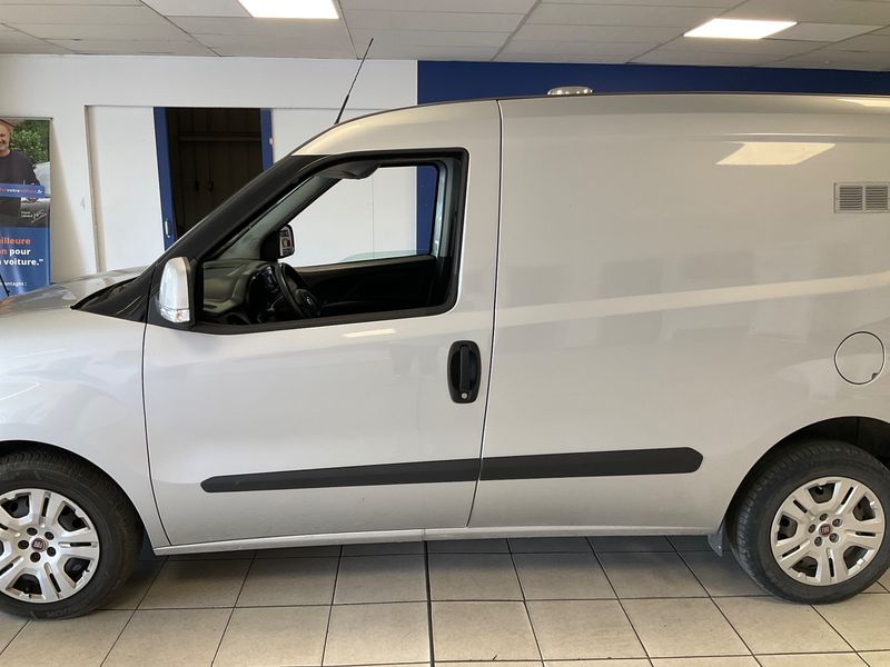 Fiat Doblo 1.6 JTDM Pro Lounge Fourgon 2021 – снимка 4