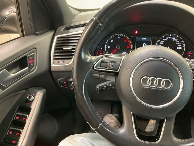 Audi Q5 2.0 TDI quattro 2014 – снимка 22