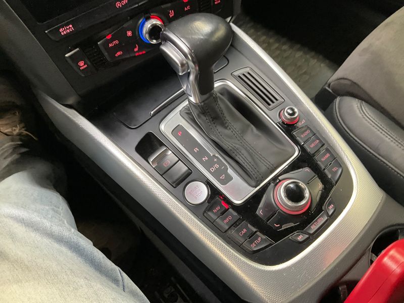 Audi Q5 2.0 TDI quattro 2014 – снимка 25