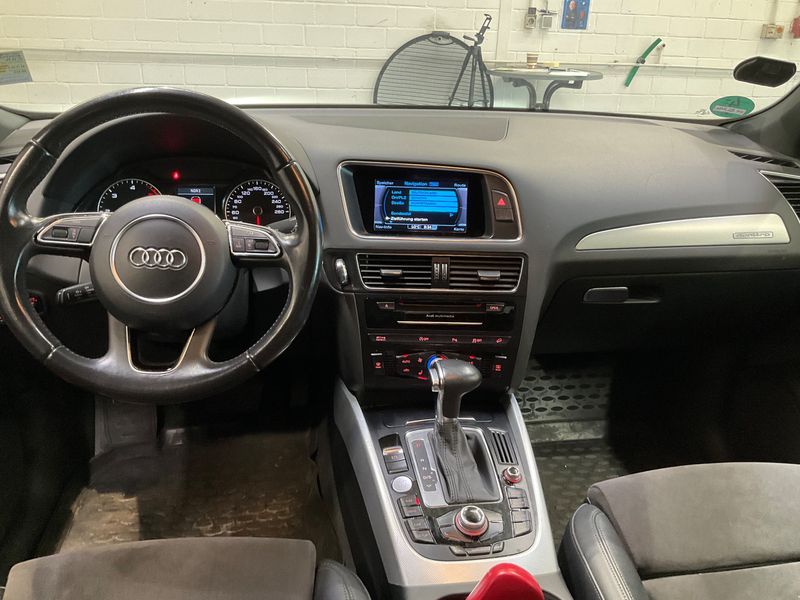 Audi Q5 2.0 TDI quattro 2014 – снимка 17