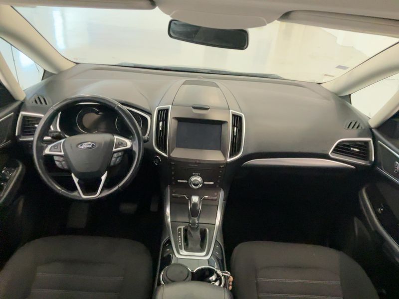 Ford Galaxy 2.0 TDCi Titanium 2018 – снимка 17