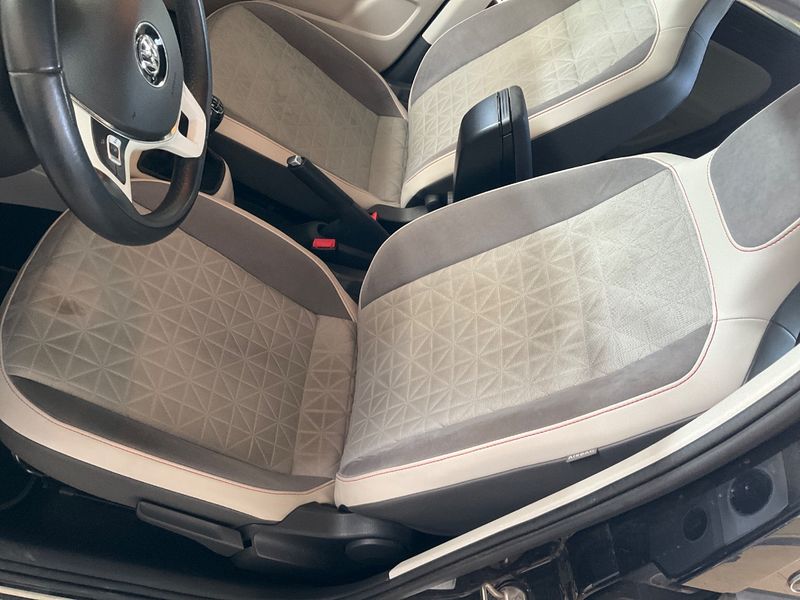 Volkswagen up! 1.0 TSI Comfortline BlueMotion Tech 2016 – снимка 29