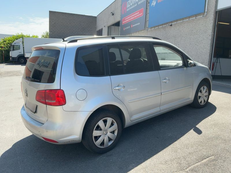 Volkswagen Touran 1.4 TSI Comfortline 2012 – снимка 8