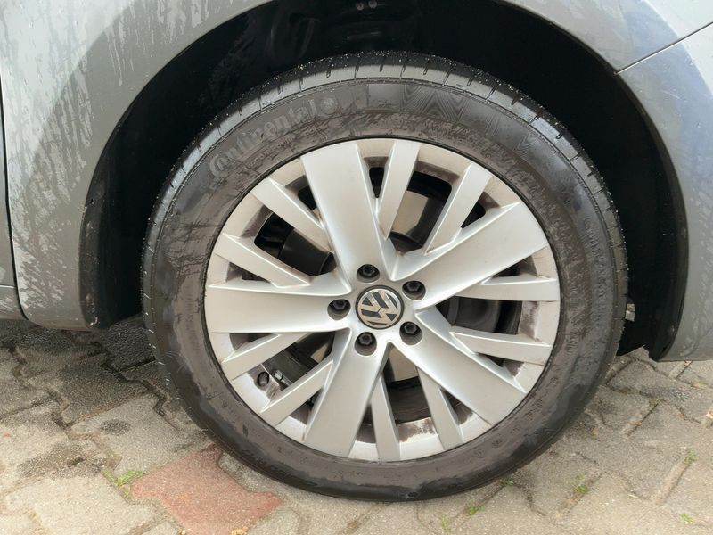 Volkswagen Sharan 2.0 TDI Life BlueMotion Tech 2013 – снимка 11