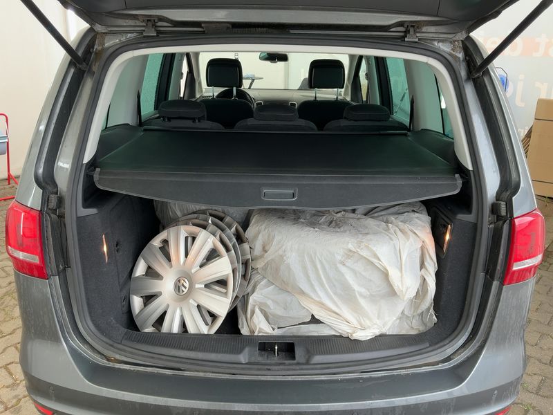 Volkswagen Sharan 2.0 TDI Life BlueMotion Tech 2013 – снимка 16