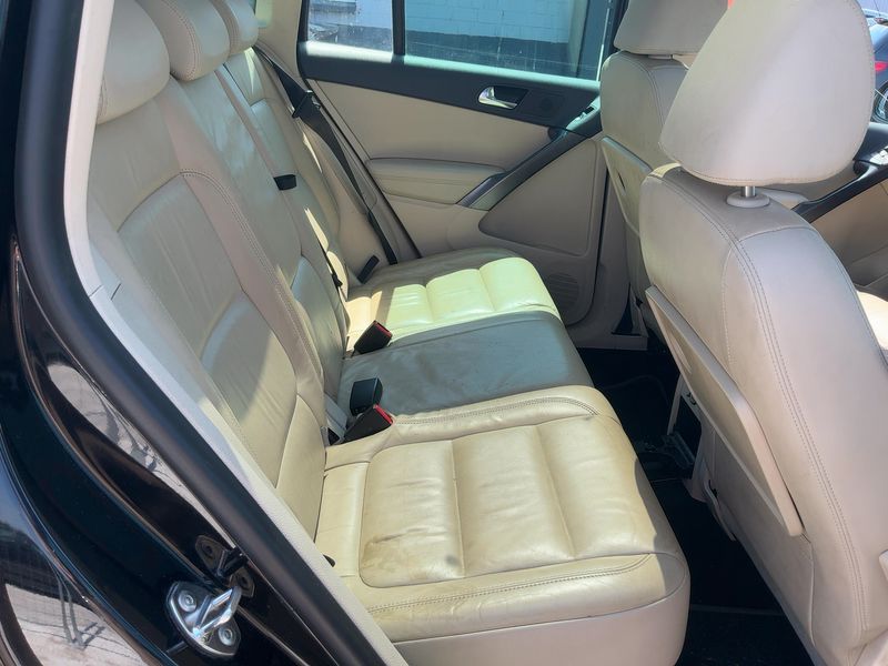 Volkswagen Tiguan 2.0 TDI Sport & Style 4Motion 2009 – снимка 19