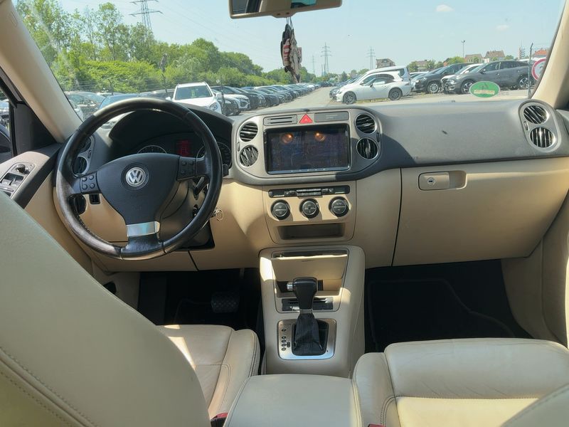 Volkswagen Tiguan 2.0 TDI Sport & Style 4Motion 2009 – снимка 17