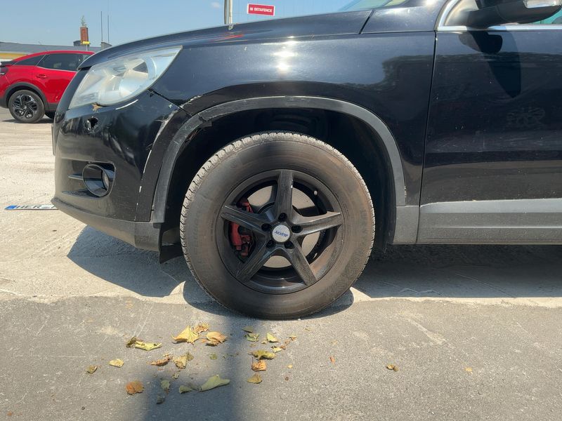 Volkswagen Tiguan 2.0 TDI Sport & Style 4Motion 2009 – снимка 3