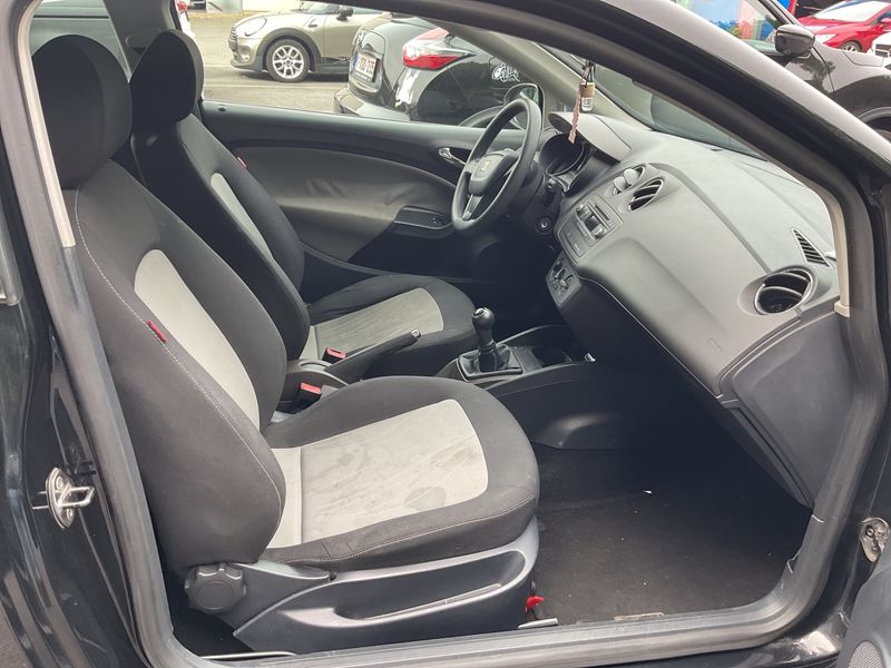 Seat Ibiza 1.6 TDI Stylance / Style 2013 – снимка 3