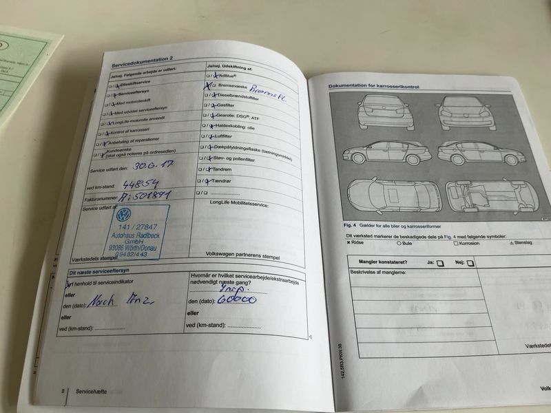 Volkswagen Touran 2.0 TDI Highline BlueMotion Tech 2014 – снимка 26