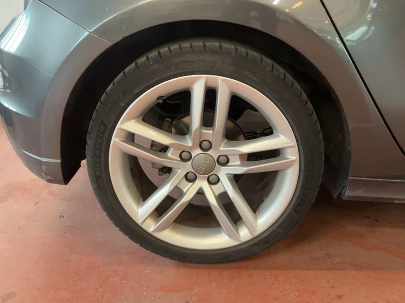 Audi A1 Sportback 1.4 TFSI S line Sportpaket 2013 – снимка 9