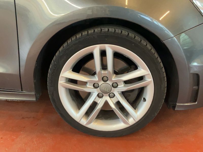 Audi A1 Sportback 1.4 TFSI S line Sportpaket 2013 – снимка 11