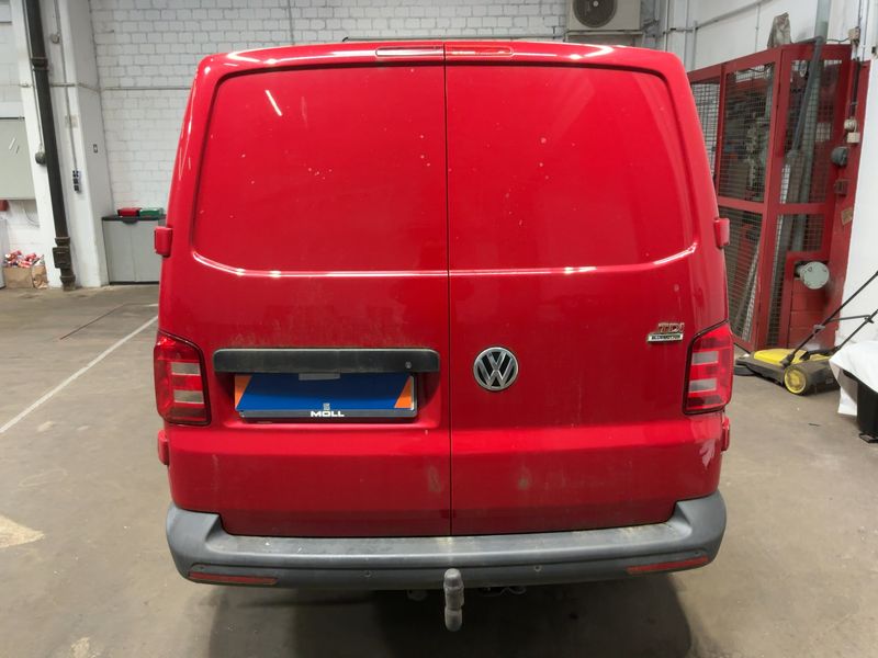Volkswagen T6 Kombi 2.0 TDI 2015 – снимка 7