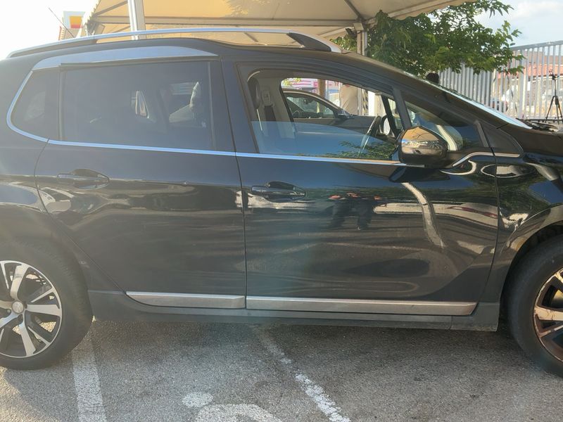 Peugeot 2008 1.6 Blue-HDi Allure 2015 – снимка 10